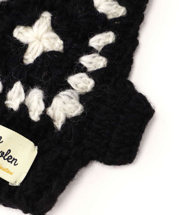 MacMahon Knitting Mills / Hand Warmer-Crochet