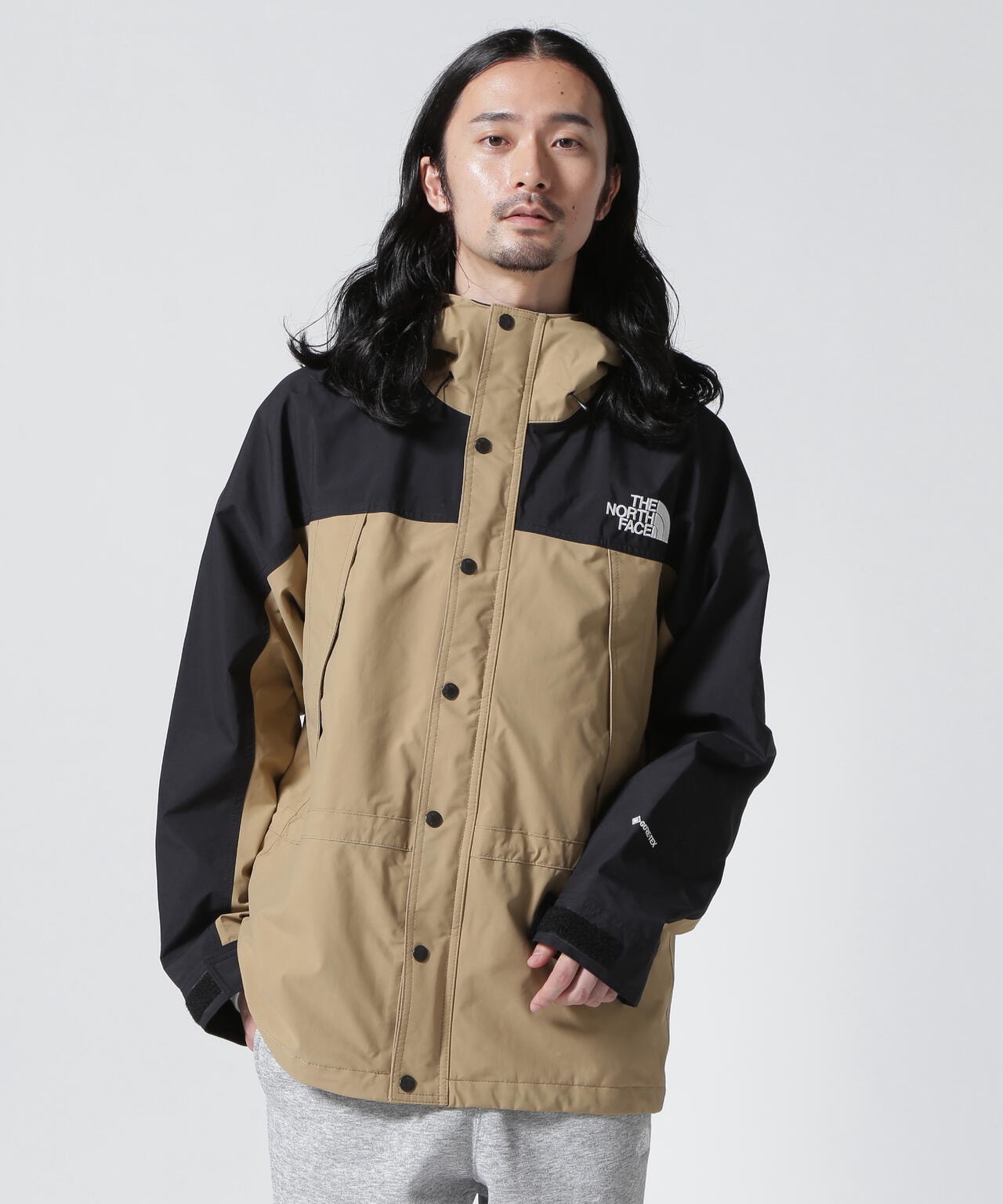 【THE NORTH FACE】MOUNTAIN LIGHT JACKET