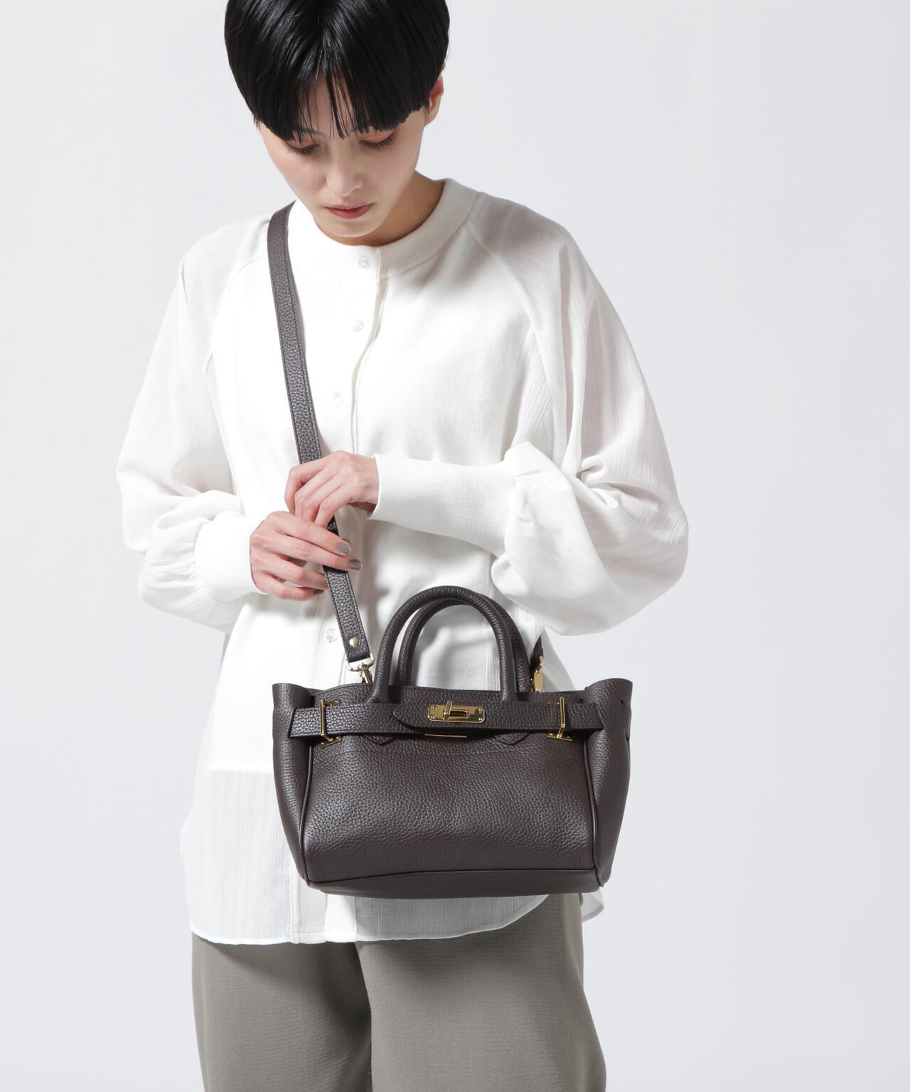 sita parantica Cambus×Leather totebag-