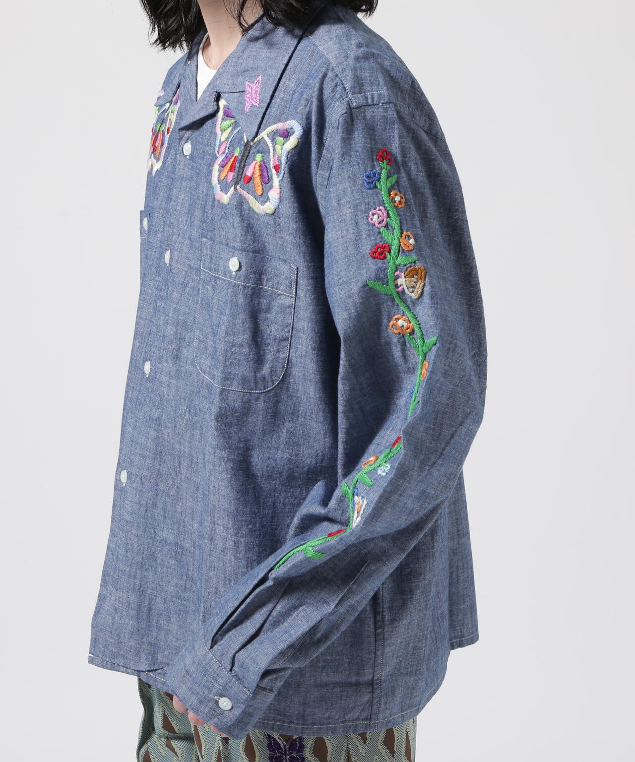 NEEDLES(ニードルズ)ONE-UP SHIRT - COTTON CHAMBRAY / INDIA EMB.