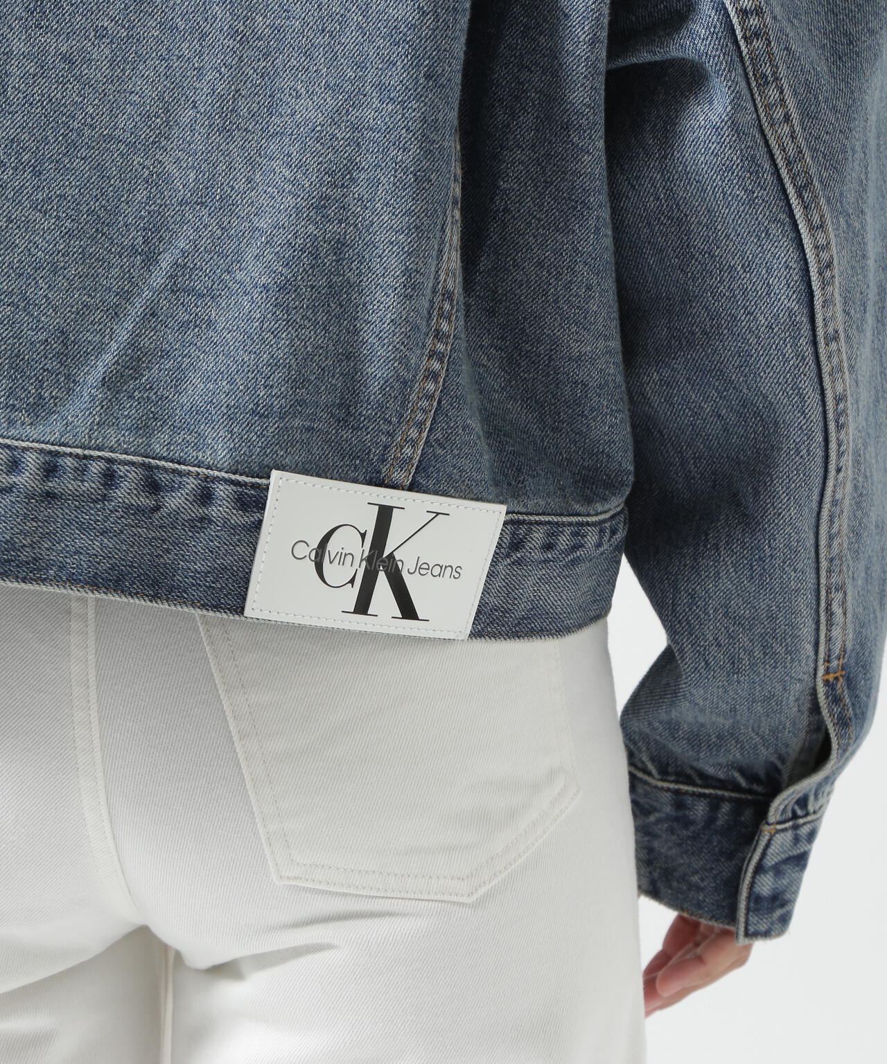 Calvin Klein（カルバンクライン）ボクシーデニムジャケット | B'2nd