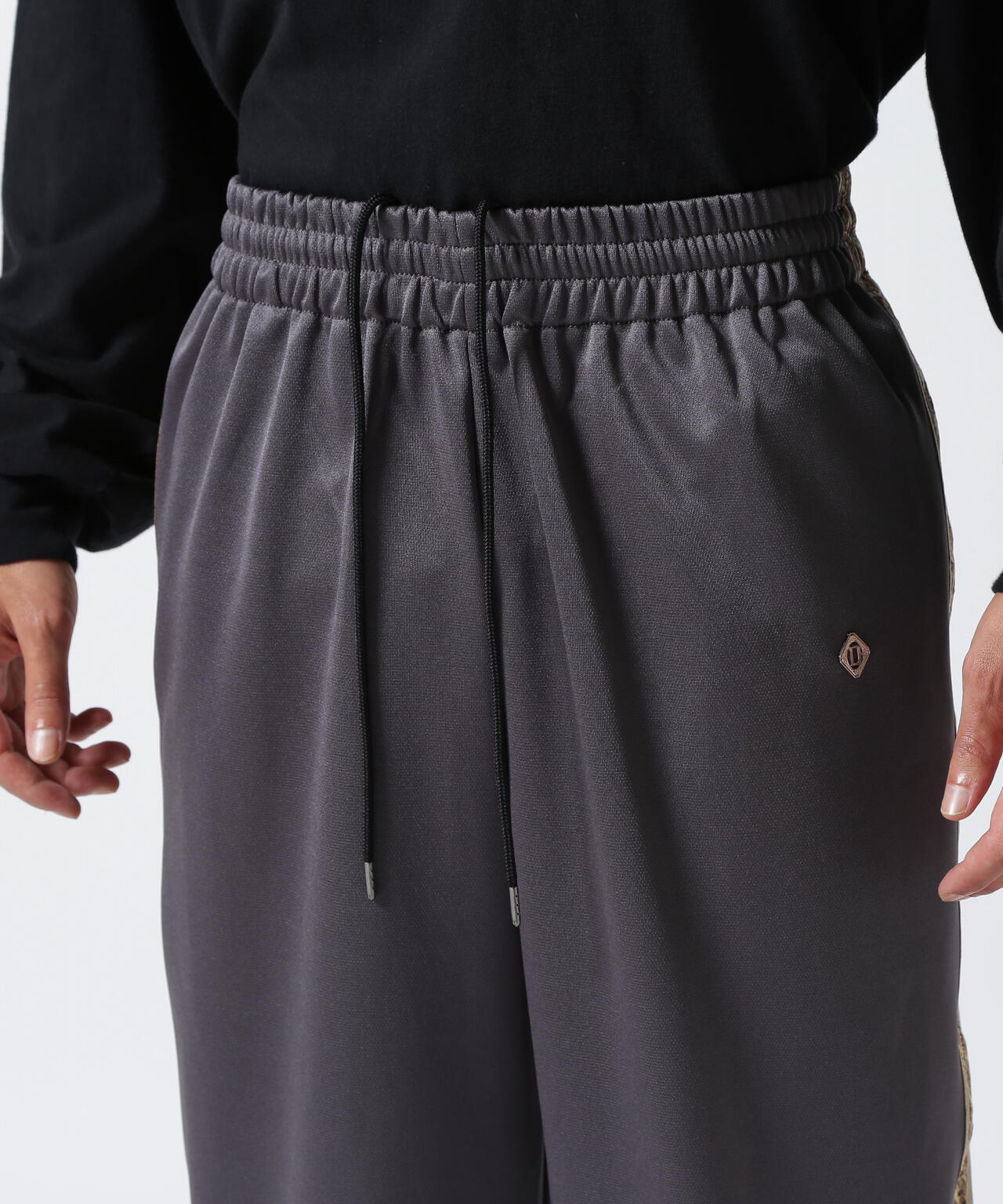 Children of the discordance / SIDE LINE TRACK PANT