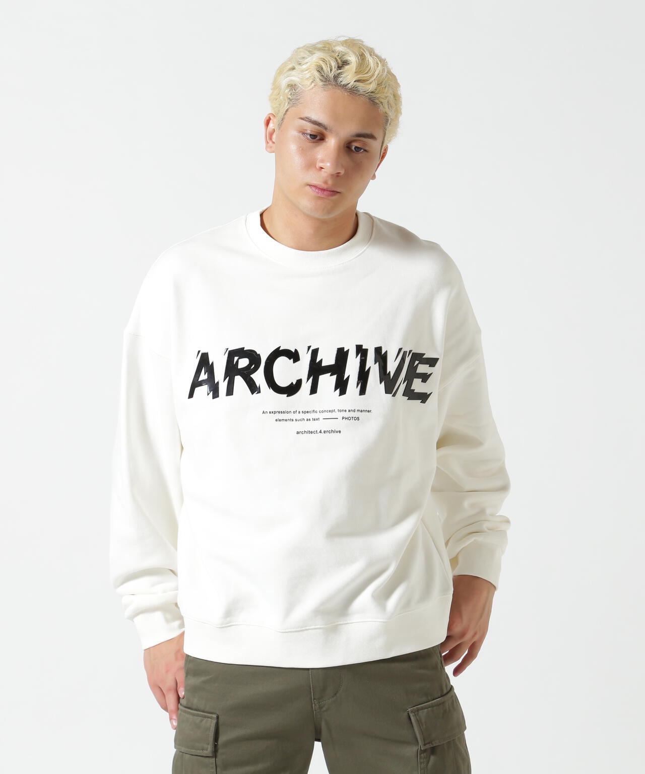 A4A/エーフォーエー/LOGO CREWNECK SWEAT