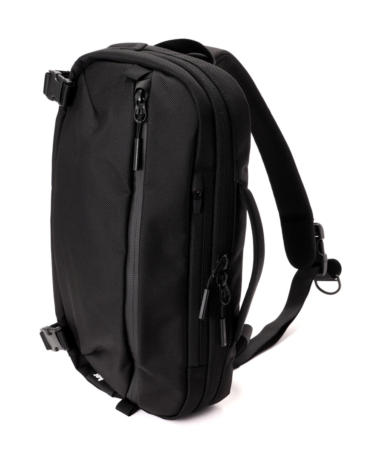 Aer（エアー）Travel Sling 2 Black AER-21013 | B'2nd ( ビーセカンド ) | US ONLINE  STORE（US オンラインストア）