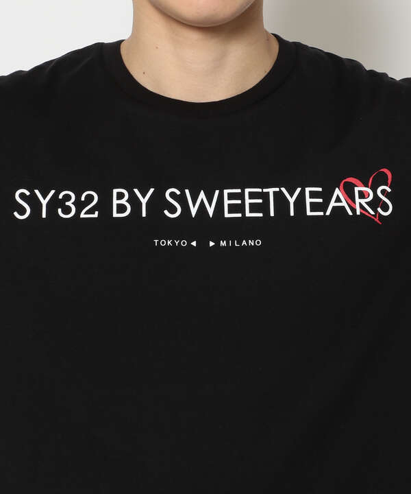 SY32 by SWEET YEARS /エスワイサーティトゥ バイ スィートイヤーズ/HEART SIDE LOGO TEE