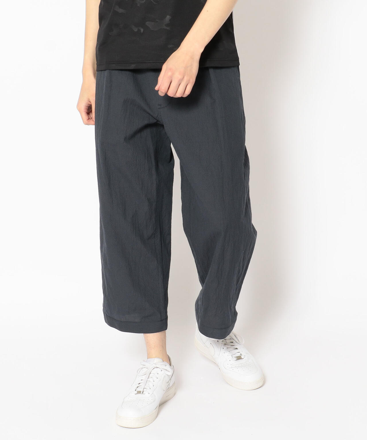 日/祝も発送 【美品】URU TOKYO 1 tuck pants 美シルエット | alamiah