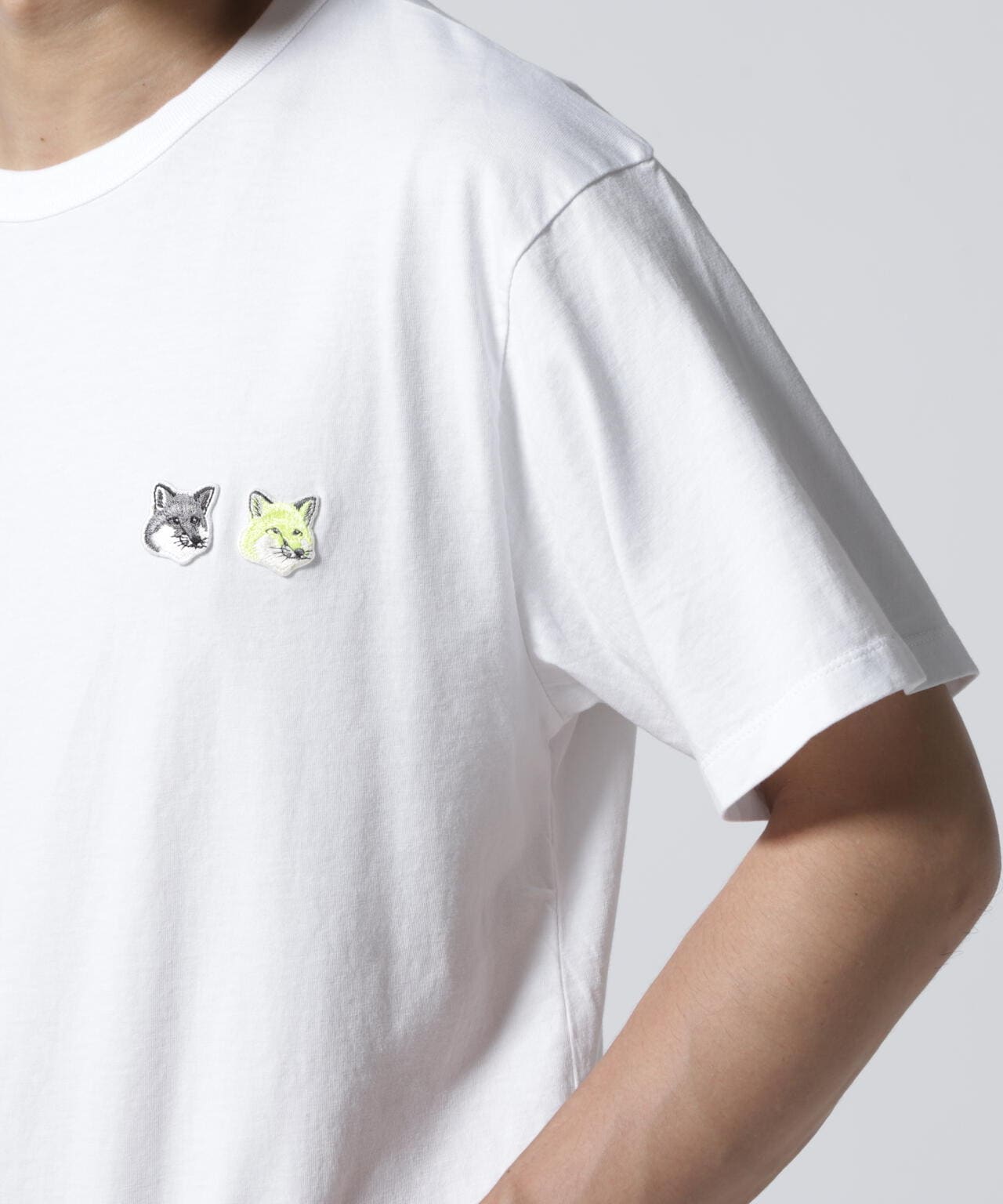 超安い MAISON KITSUNE メゾンキツネ 刺繍ロゴ フォックス Tシャツ