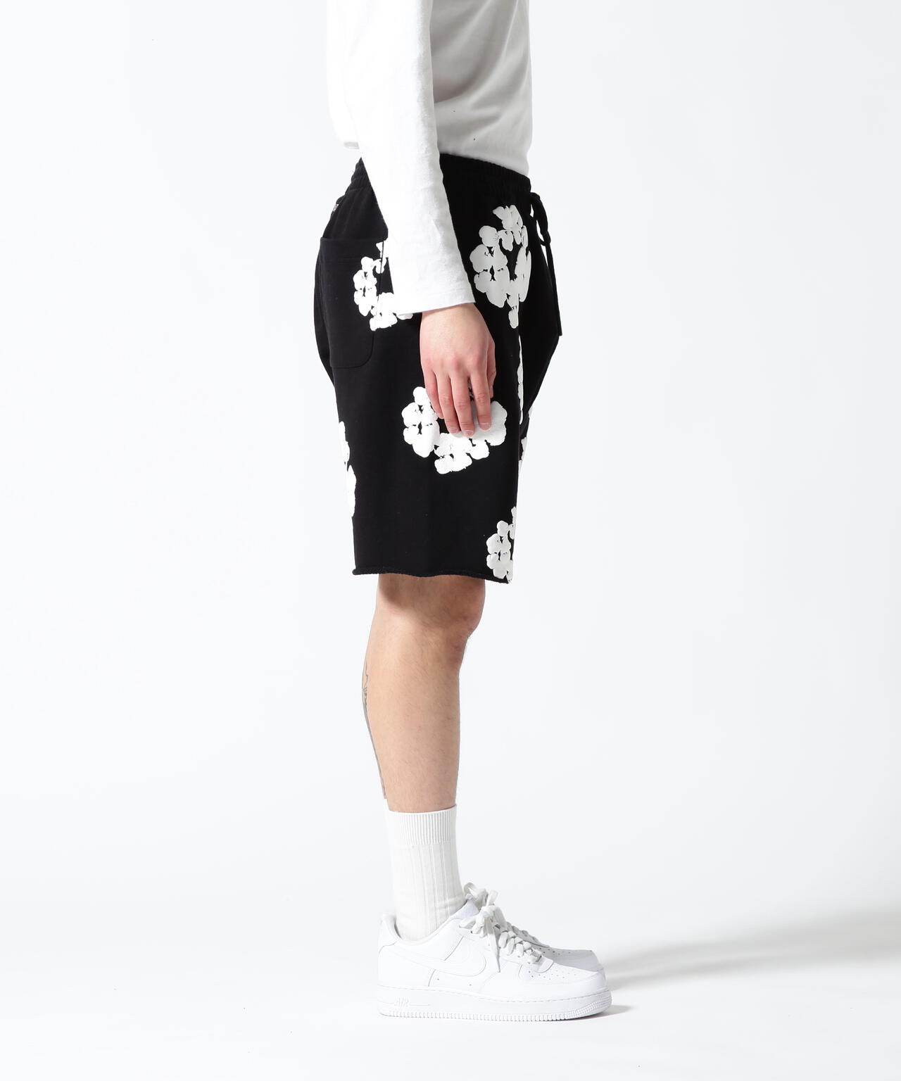 READYMADE×DENIM TEARS/レディーメイド×デニムティアーズ/COTTON WREATH SWEAT SHORTS | ROYAL  FLASH ( ロイヤルフラッシュ ) | US ONLINE STORE（US オンラインストア）