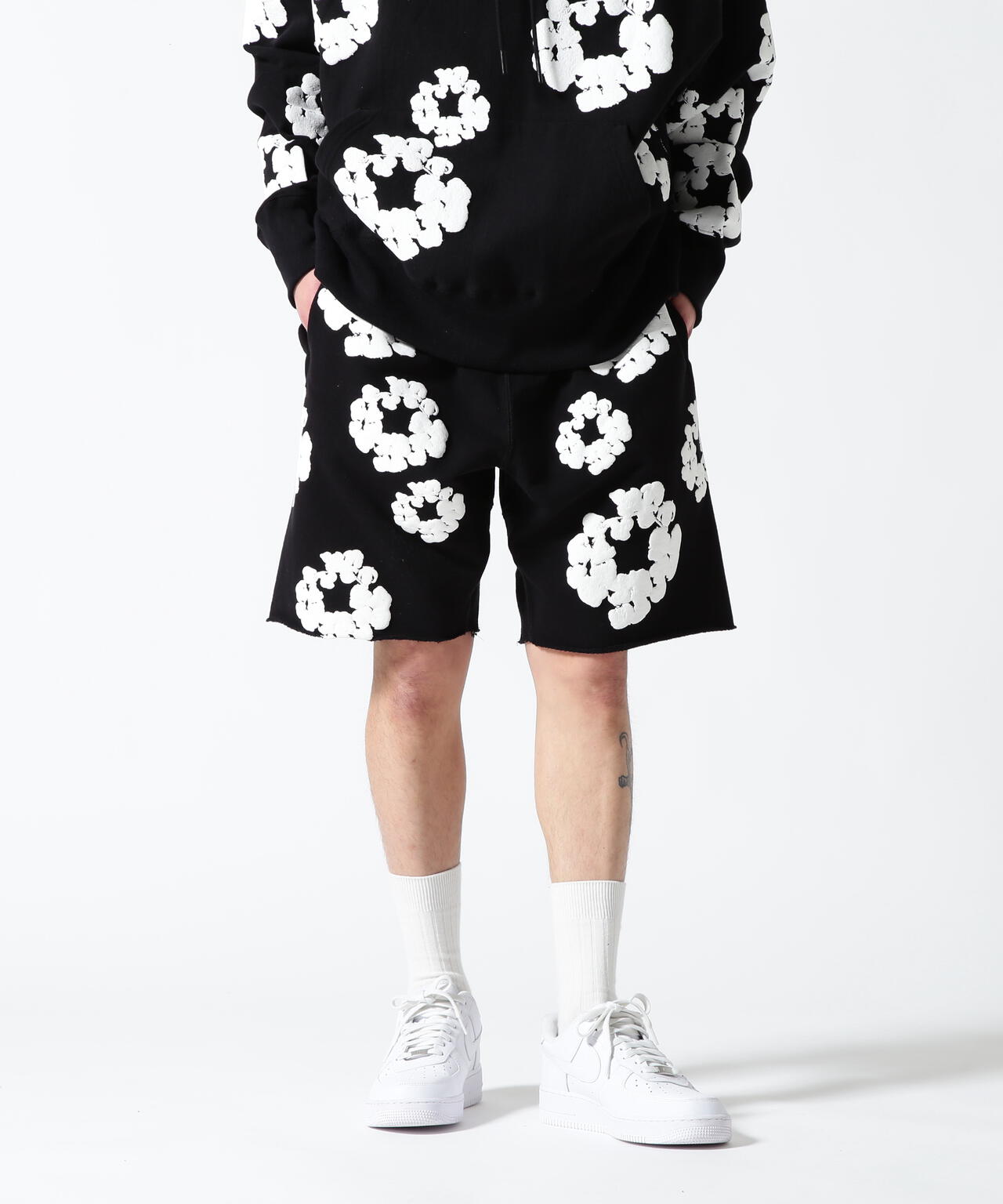 メーカー販売 The Cotton Wreath Shorts Black ショーツ - パンツ