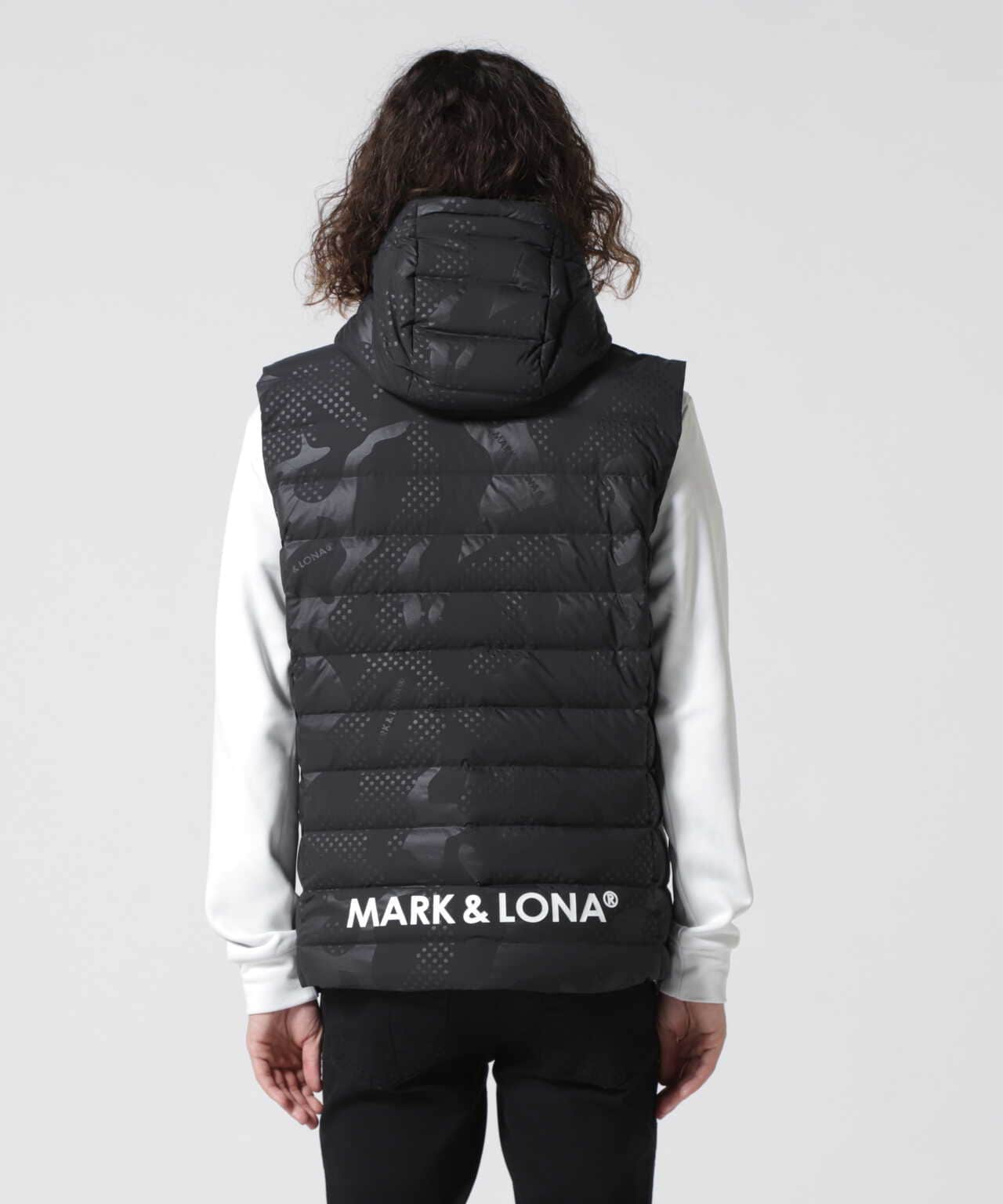 マークアンドロナ MARK &LONA ダウンベスト - メンズウェア