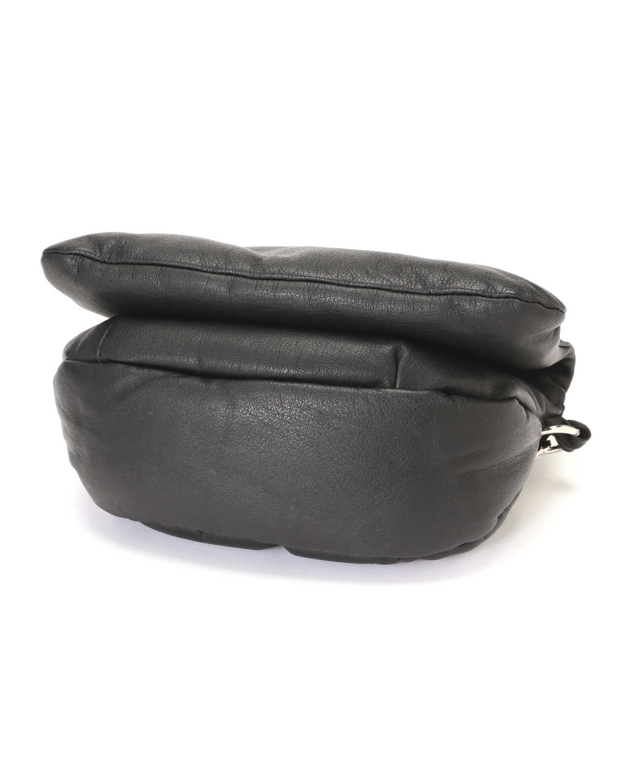 beautiful people/bean flap bag in soft cowhide | ROYAL FLASH 