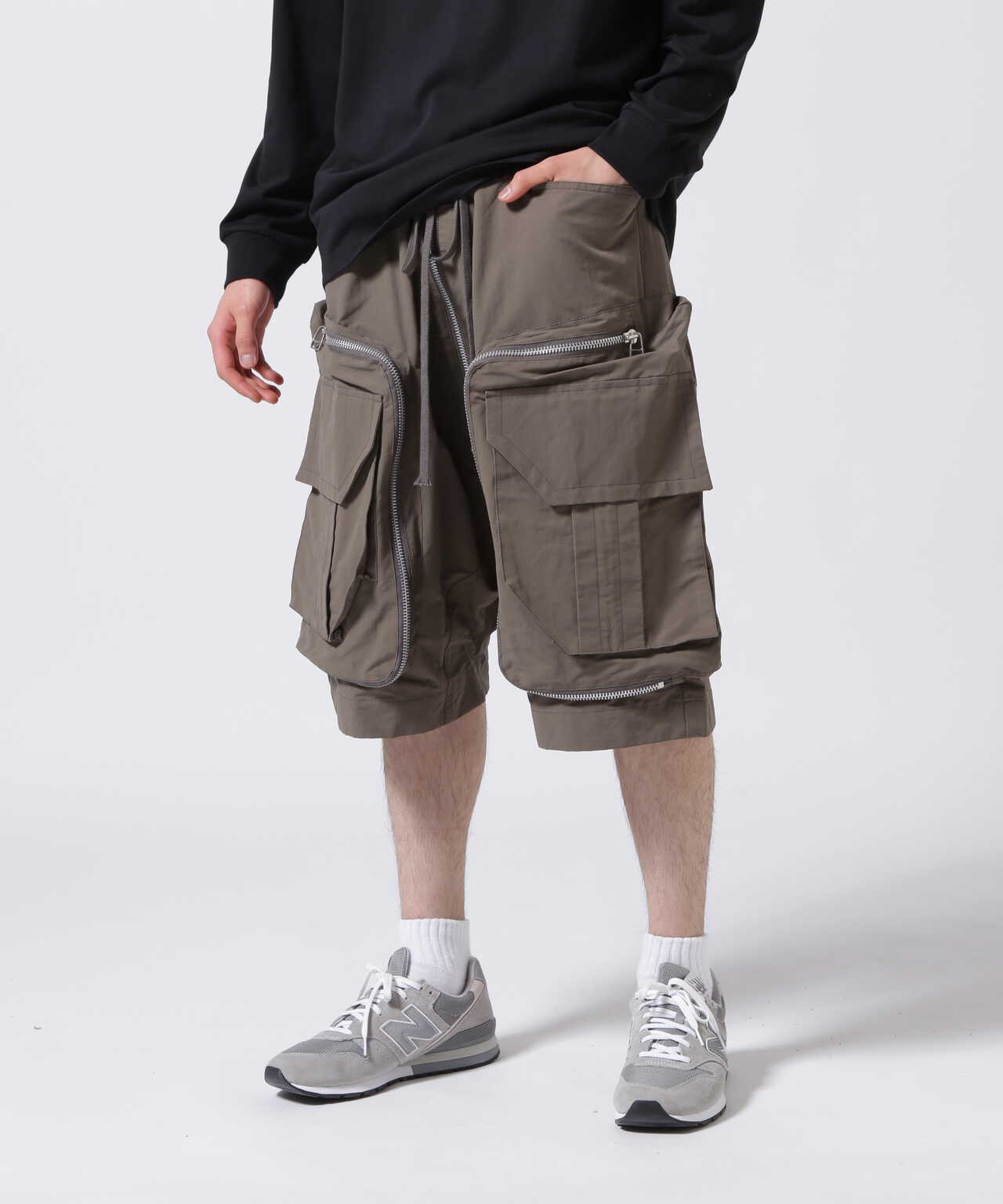 A.F ARTEFACT/RADICAL-ZIP MILITARY SARROUEL SHORTS | ROYAL FLASH