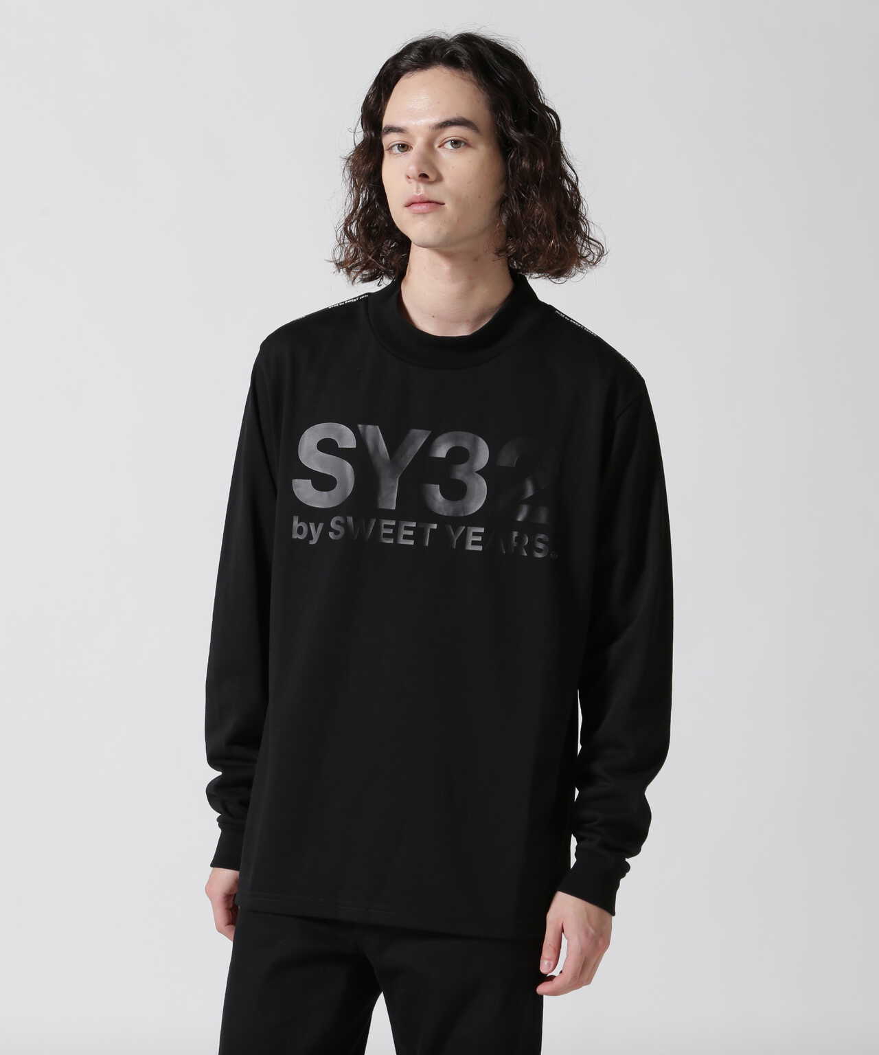 SY32 by SWEETYEARS /MOCK NECK LOGO L/S TEE | ROYAL FLASH 