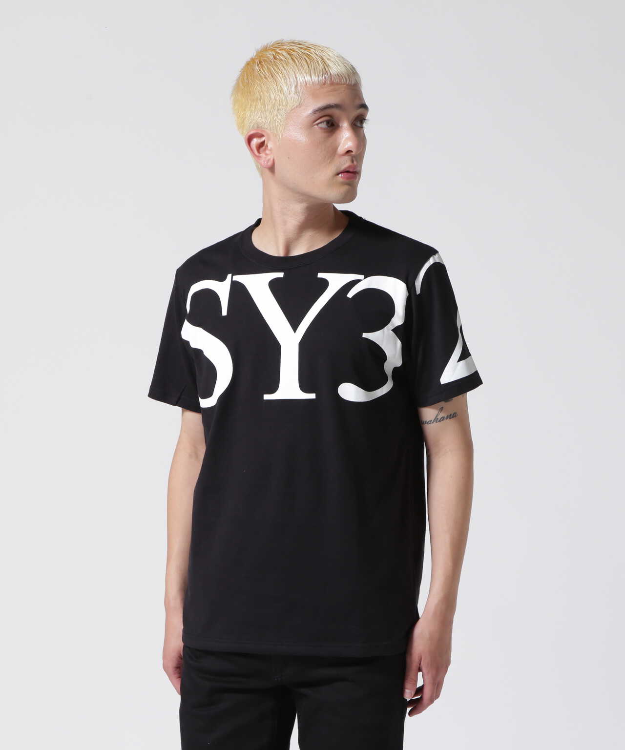 SY32 by SWEETYEARS / SANS SERIF BIG LOGO TEE | ROYAL FLASH