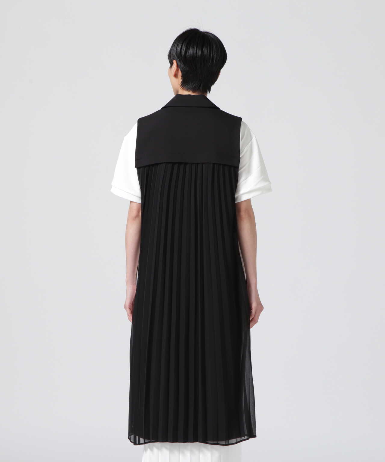 Risley/リズレー/Back pleats tailored gilet