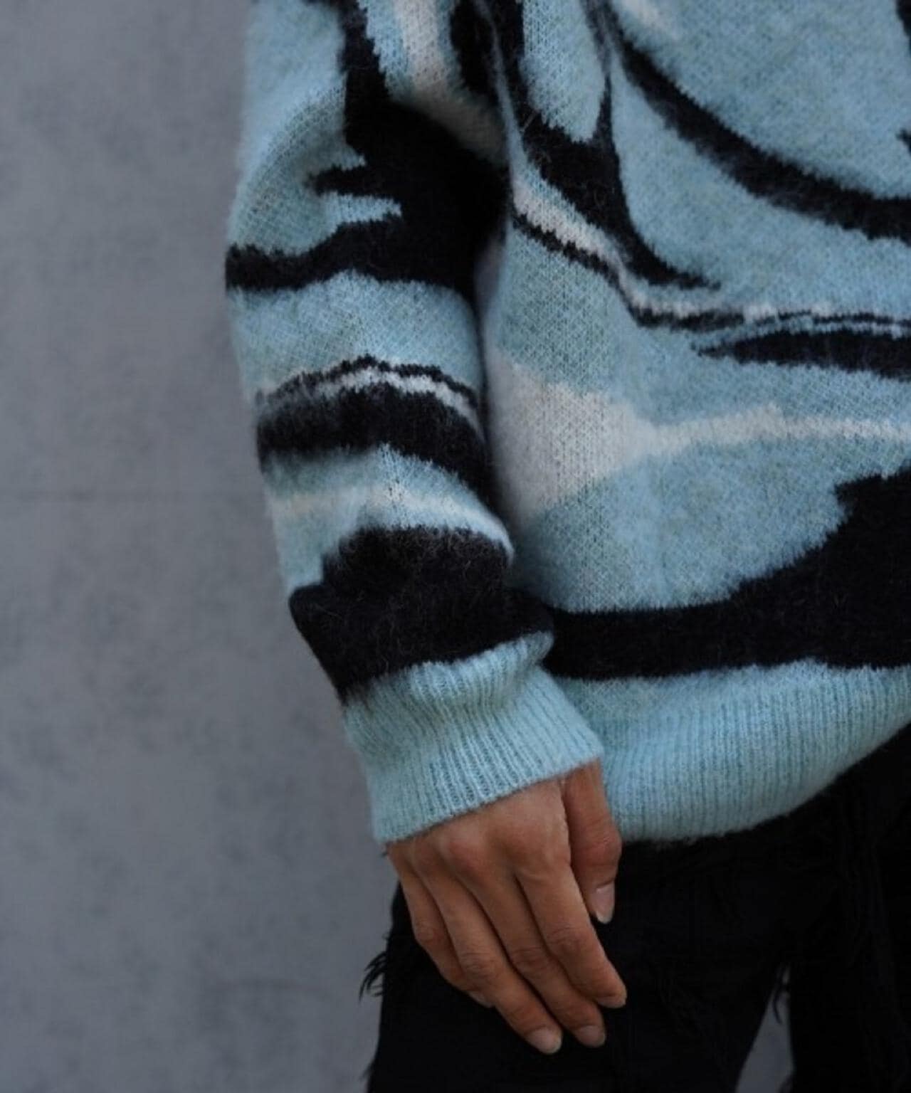 TAIN DOUBLE PUSH/ENTERPRISE MARBLE KNIT CREW