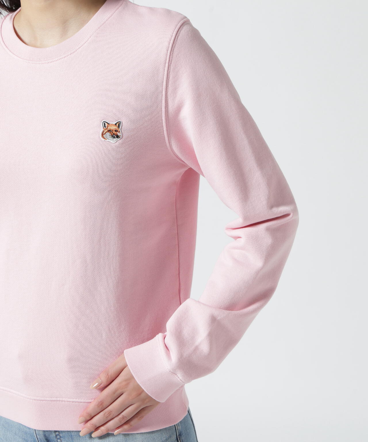 MAISON KITSUNE/メゾン キツネ/フォックスヘッド パッチ レギュラー スウェットシャツ | ROYAL FLASH (  ロイヤルフラッシュ ) | US ONLINE STORE（US オンラインストア）