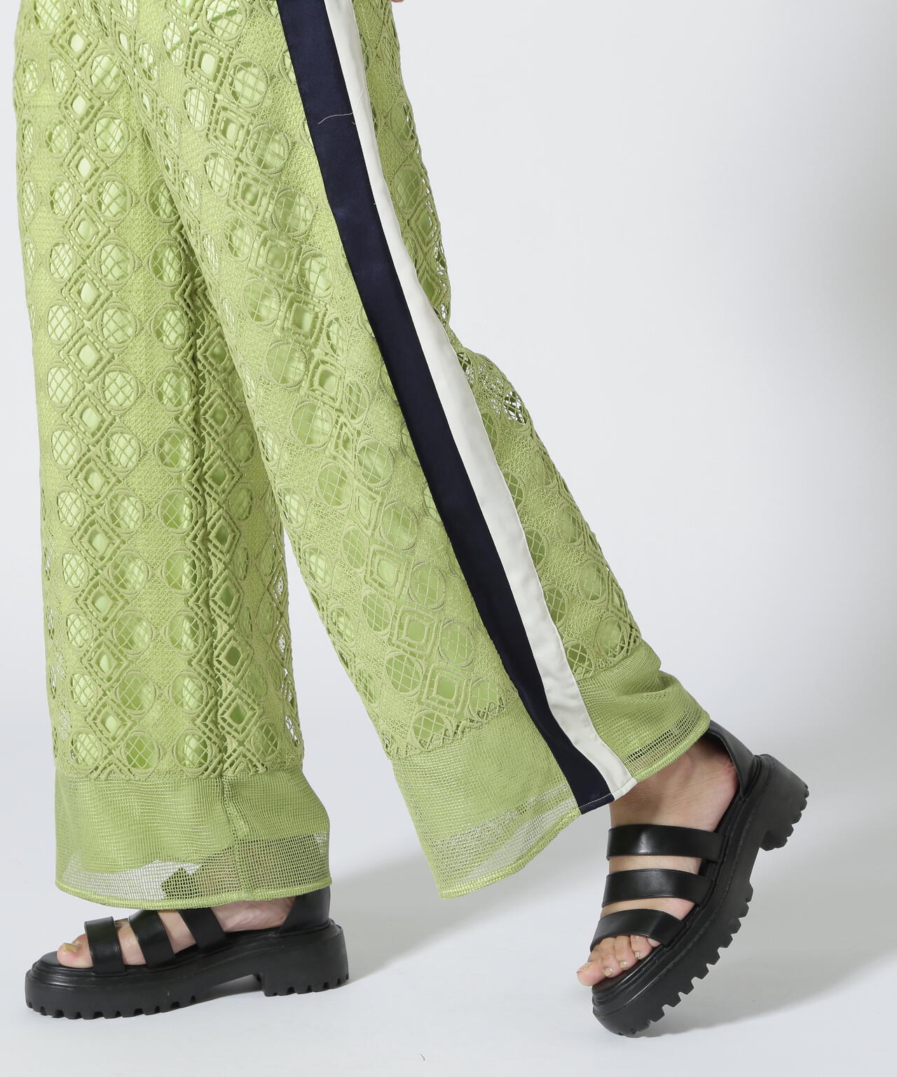 AULA AILA/アウラアイラ/LACE LINE PANTS