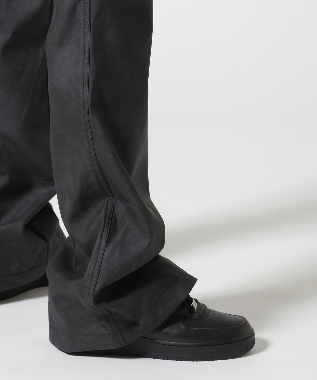 A.F ARTEFACT/Synthetic Leather Flare Baggy Pants