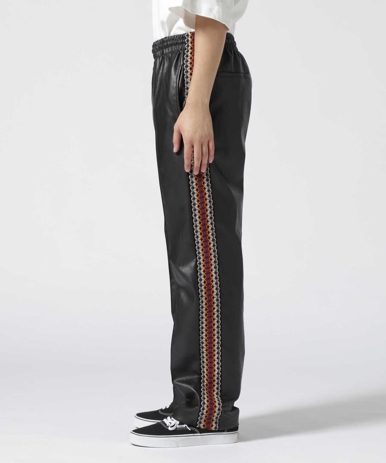 Toironier/トワロニエ/Synthetic Leather Side Line Truck Pants