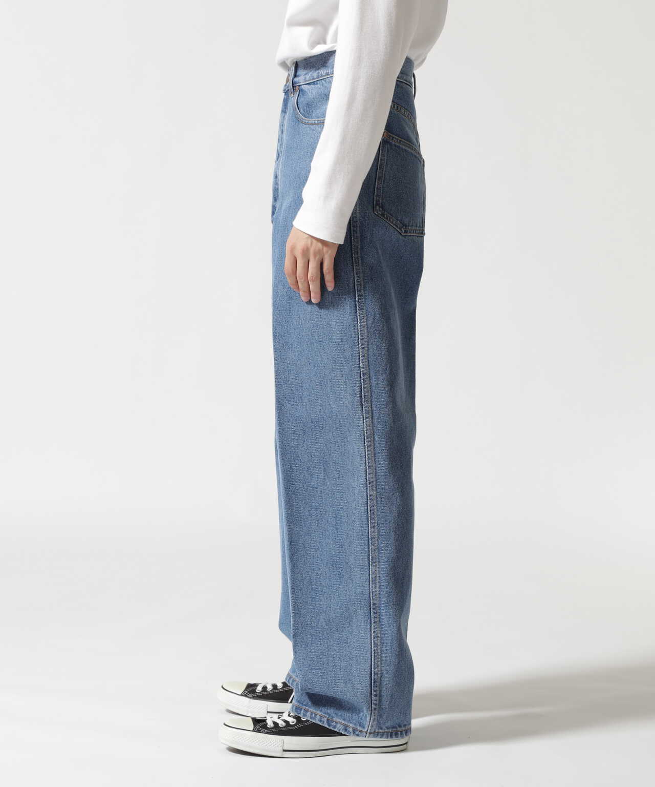 fumikauchidaクリスタセヤ BLEACHED DENIM HIGHWAISTED JEANS - デニム 