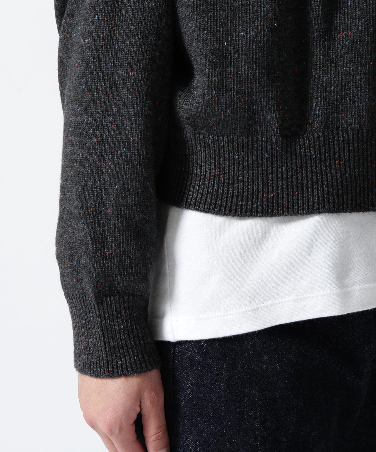 crepuscule /クレプスキュール/SHORT LENGTH V-NECK KNIT | GARDEN