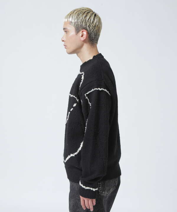 YOKE CONTINUOUS LINE EMBROIDERY SWEATERこちらの価格が限界です