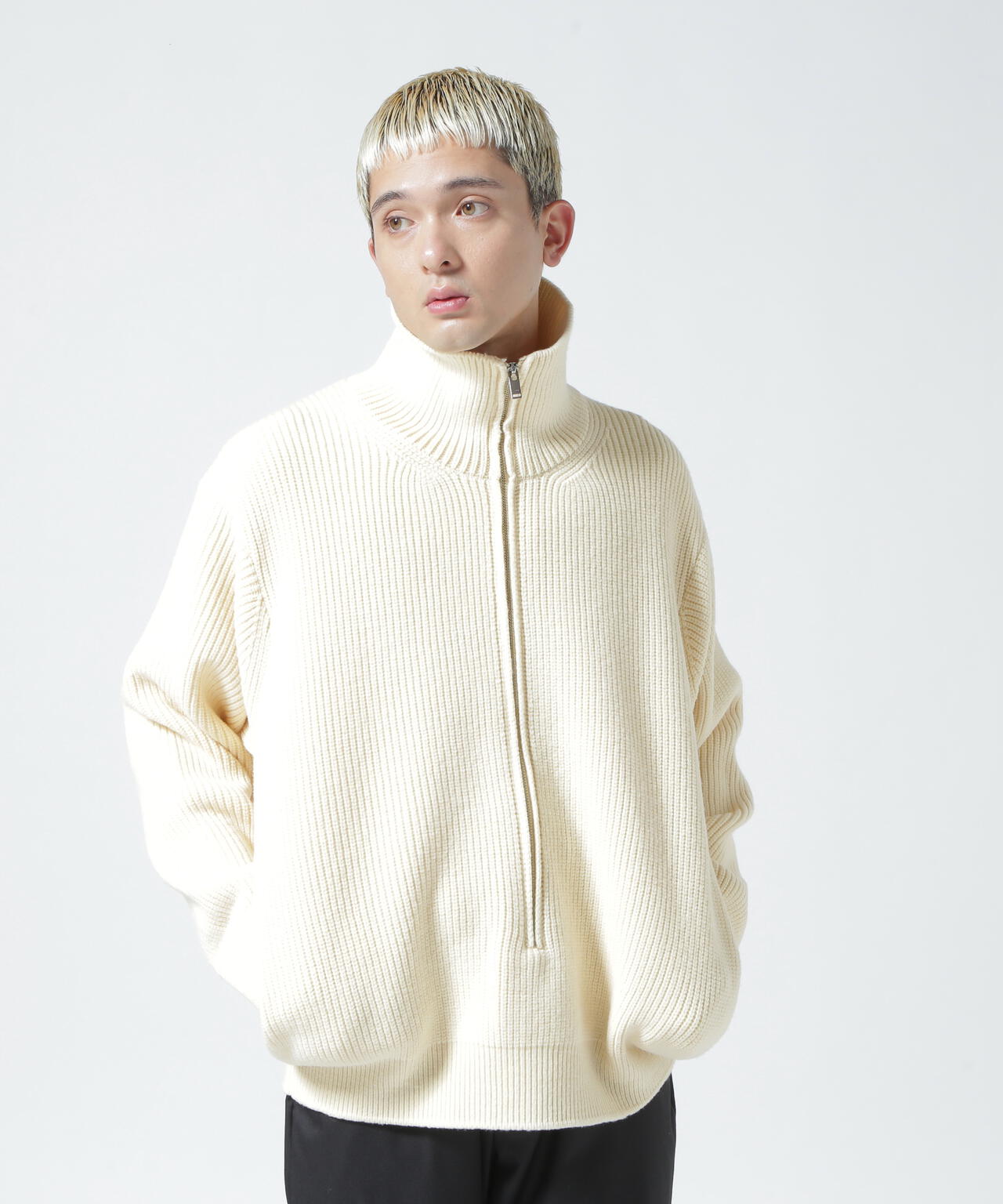 YOKE　3/4 FRONT ZIP HIGHNECK RIB SWEATER