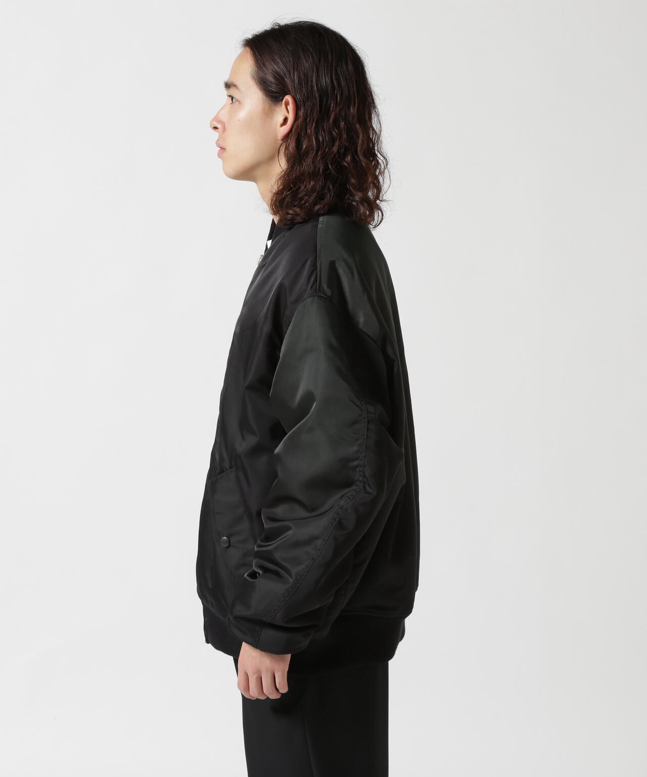 YOKE Gradation Printed Bomber Jacket素人採寸ですが