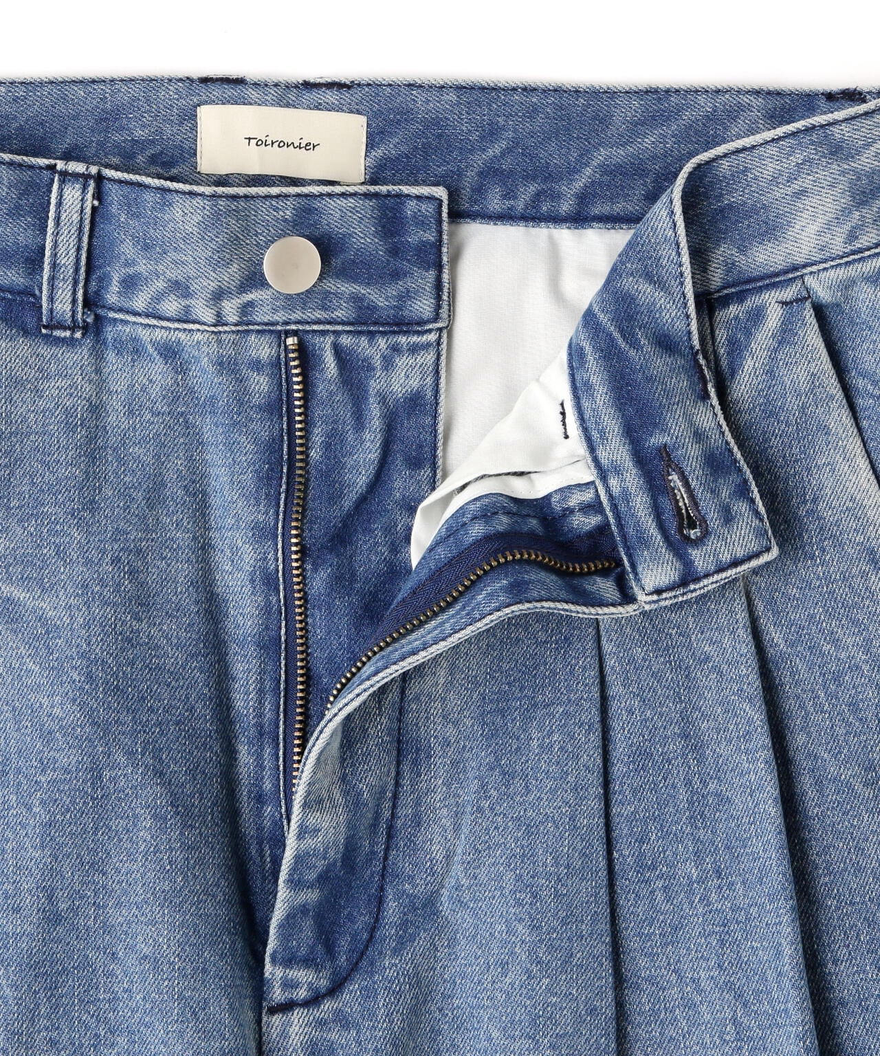 Toironier/トワロニエ/2tuck wide denim pants