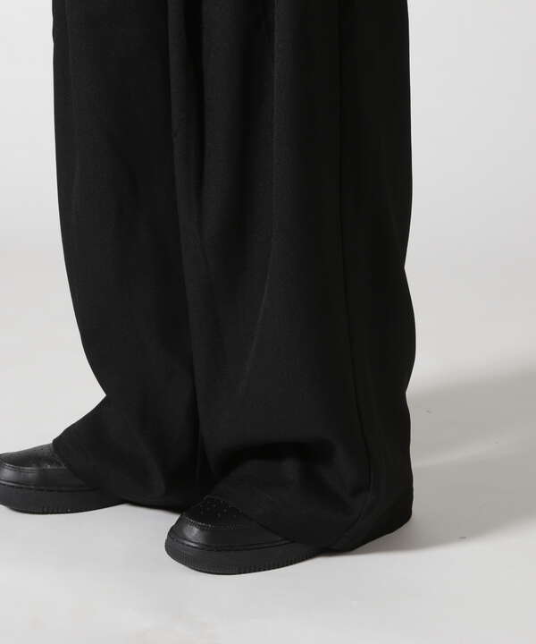 Toironier/トワロニエ/3Tuck Wide Pants