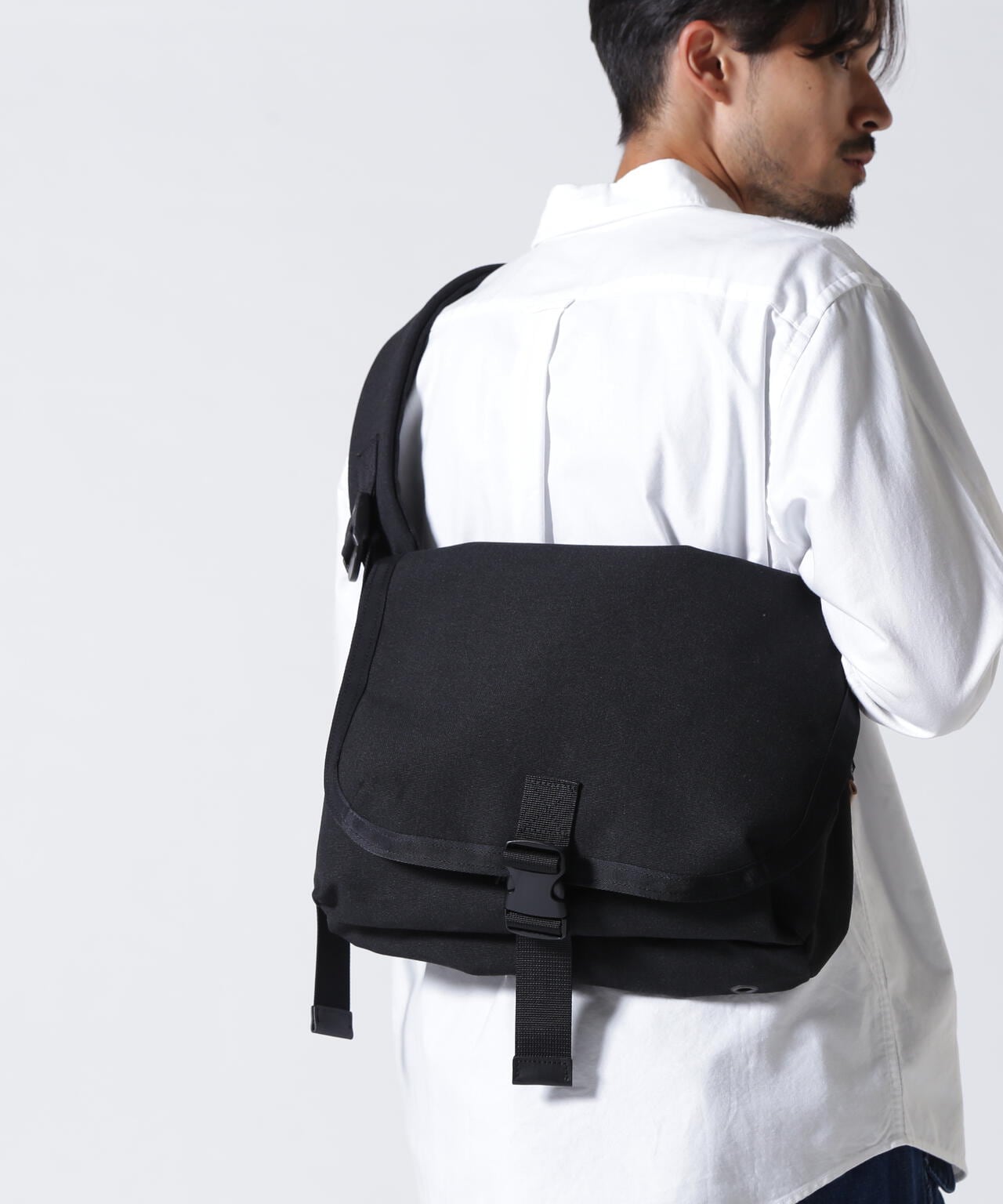 HenderScheme/エンダースキーマ/Messenger Bag Small/メッセンジャーバッグ | GARDEN ( ガーデン ) | US  ONLINE STORE（US オンラインストア）