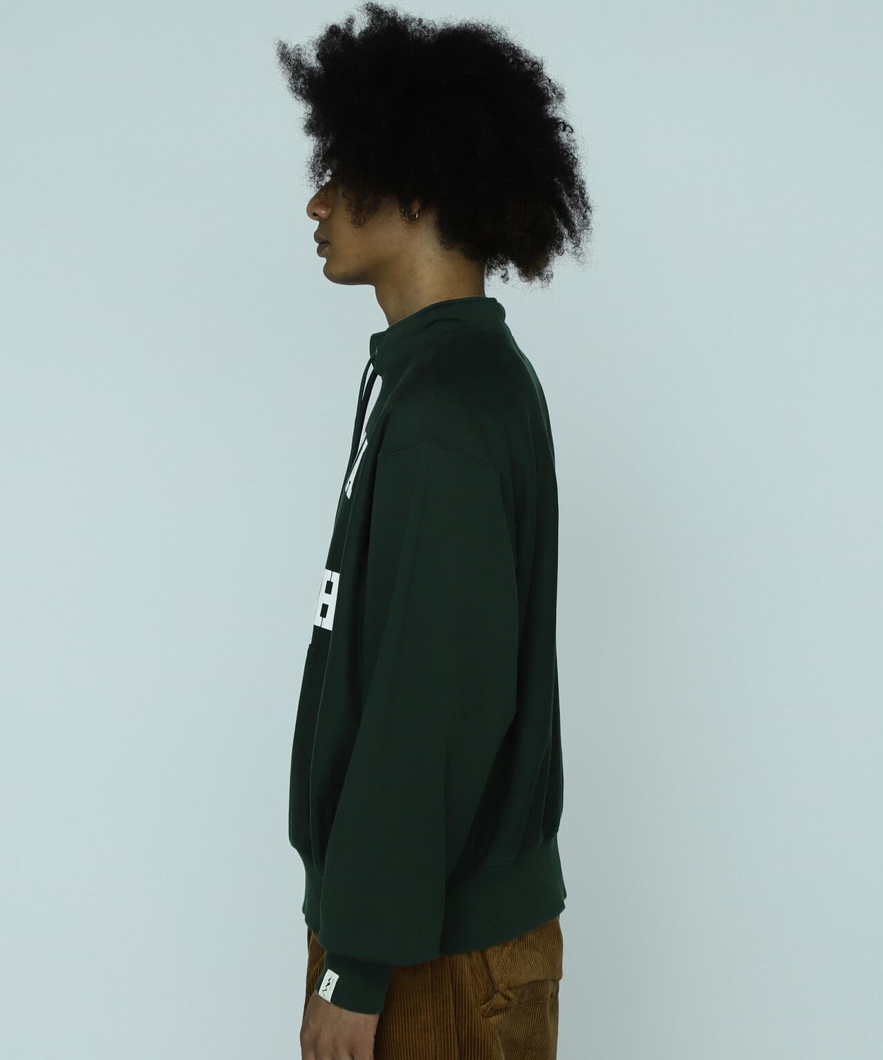 MANASTASH/マナスタッシュ/COLLEGE LOGO STAND COLLAR SWEAT