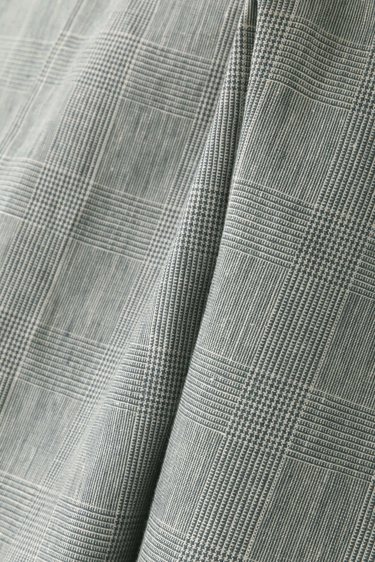 PRINCE OF WALES LINEN3