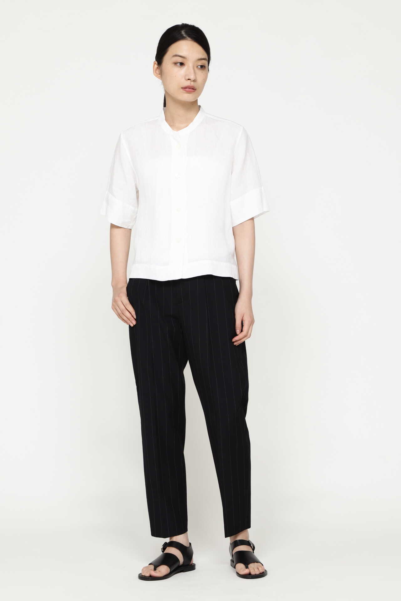 PLAIN LINEN9