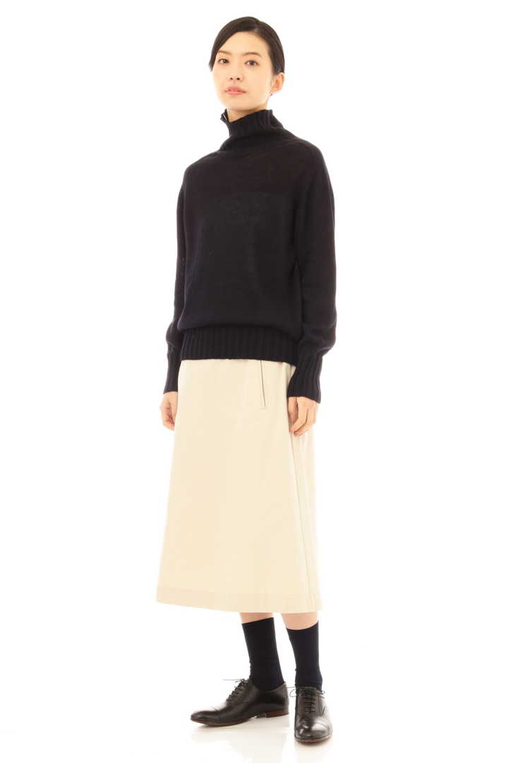 LINEN COTTON WIDE ROLL NECK3