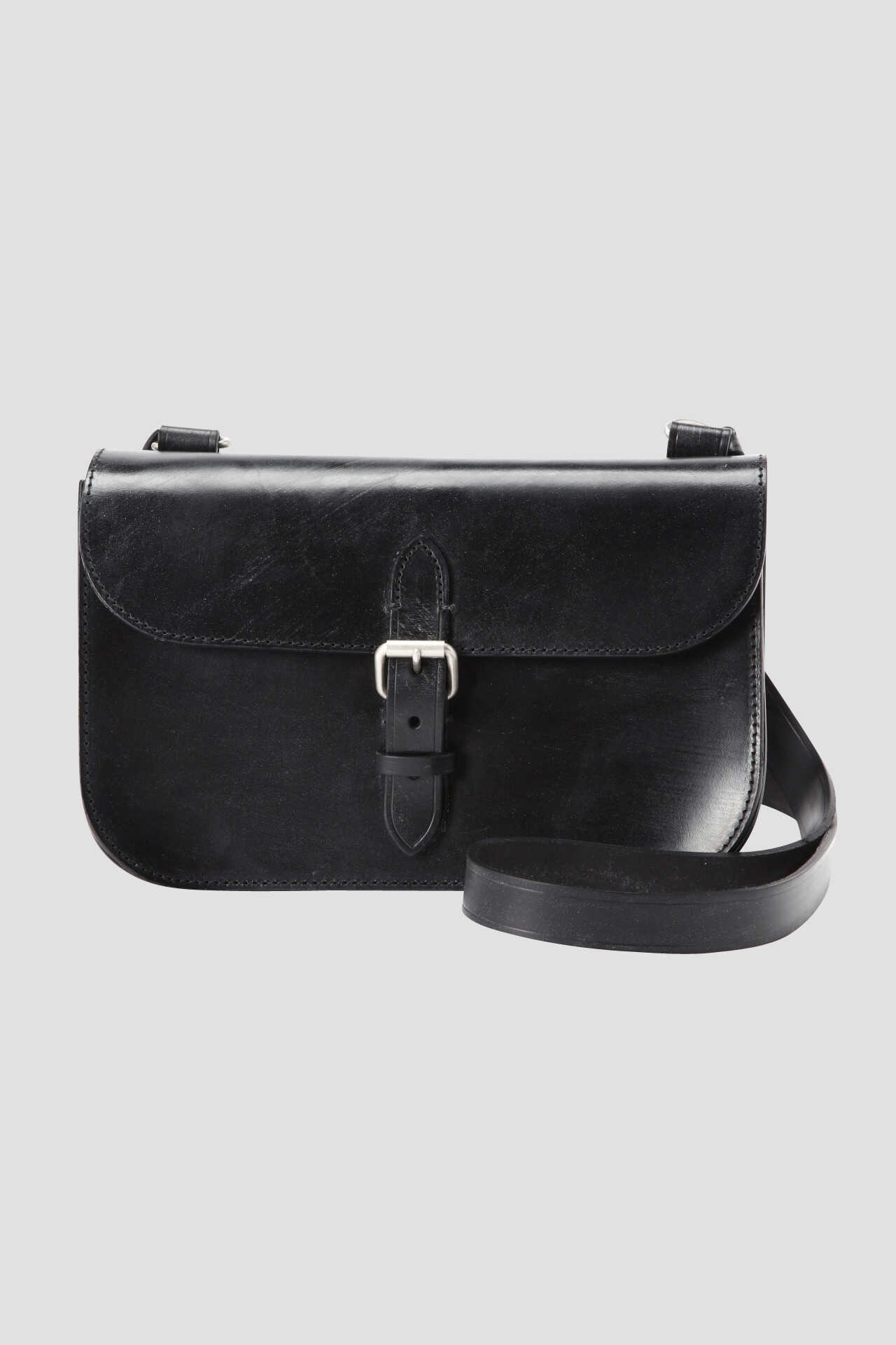 BRIDLE LEATHER SHOULDER BAG8