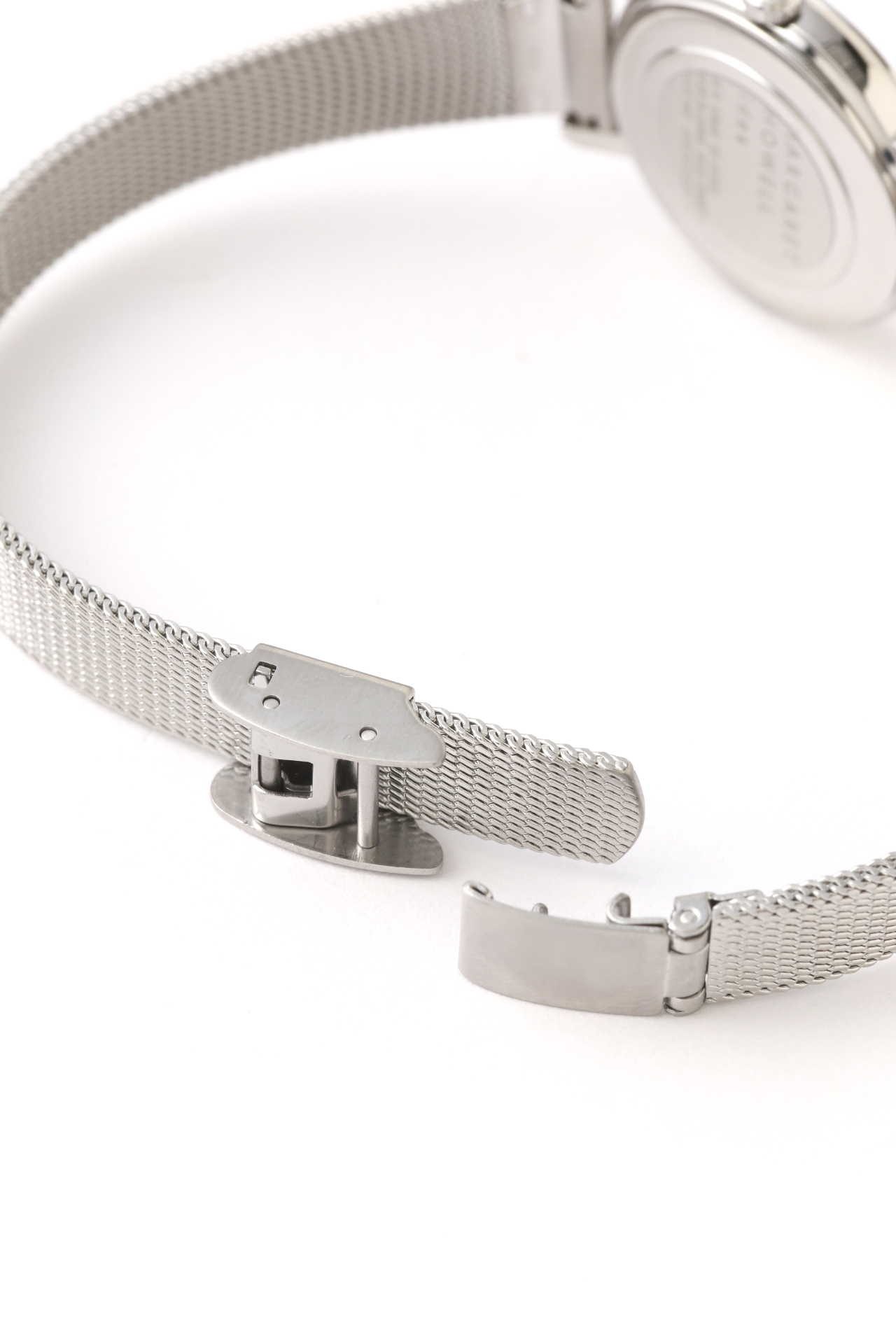 MESH BAND DATE WATCH3