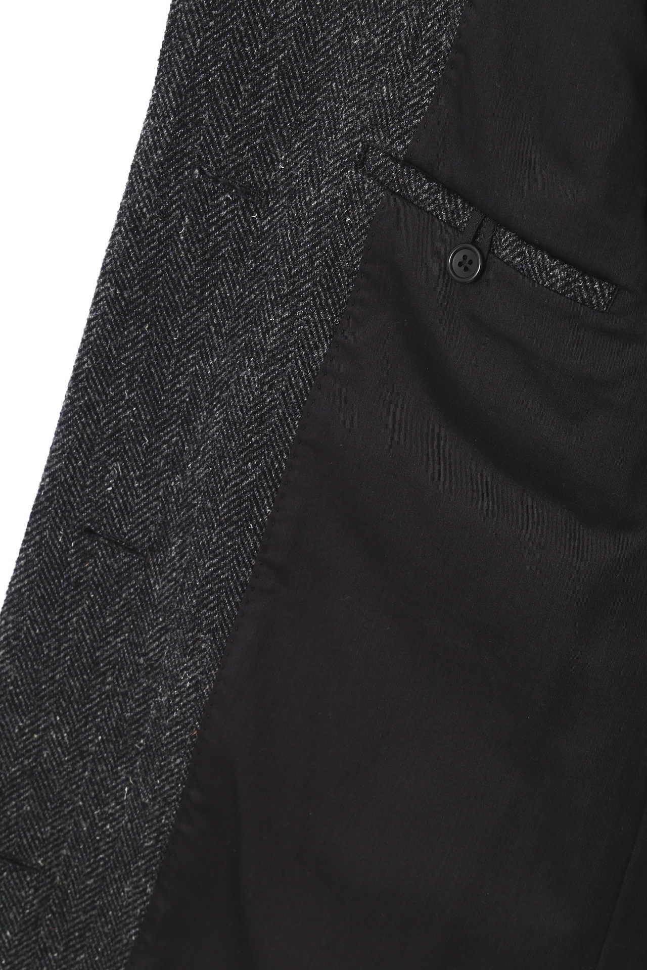 LOFTED HERRINGBONE WOOL