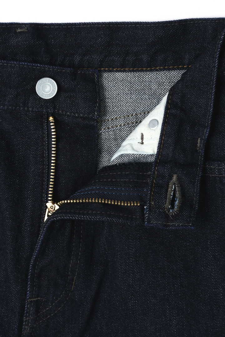 AUTHENTIC DENIM
