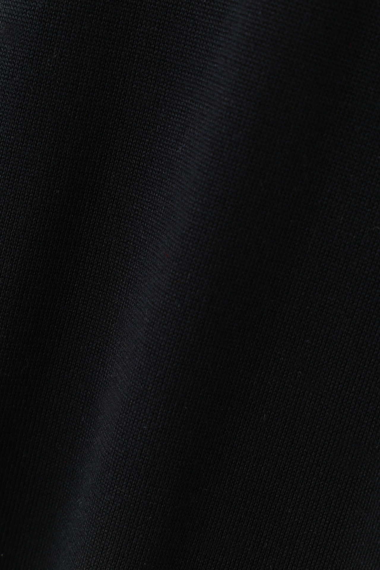 CLOSE NECK T SHIRT