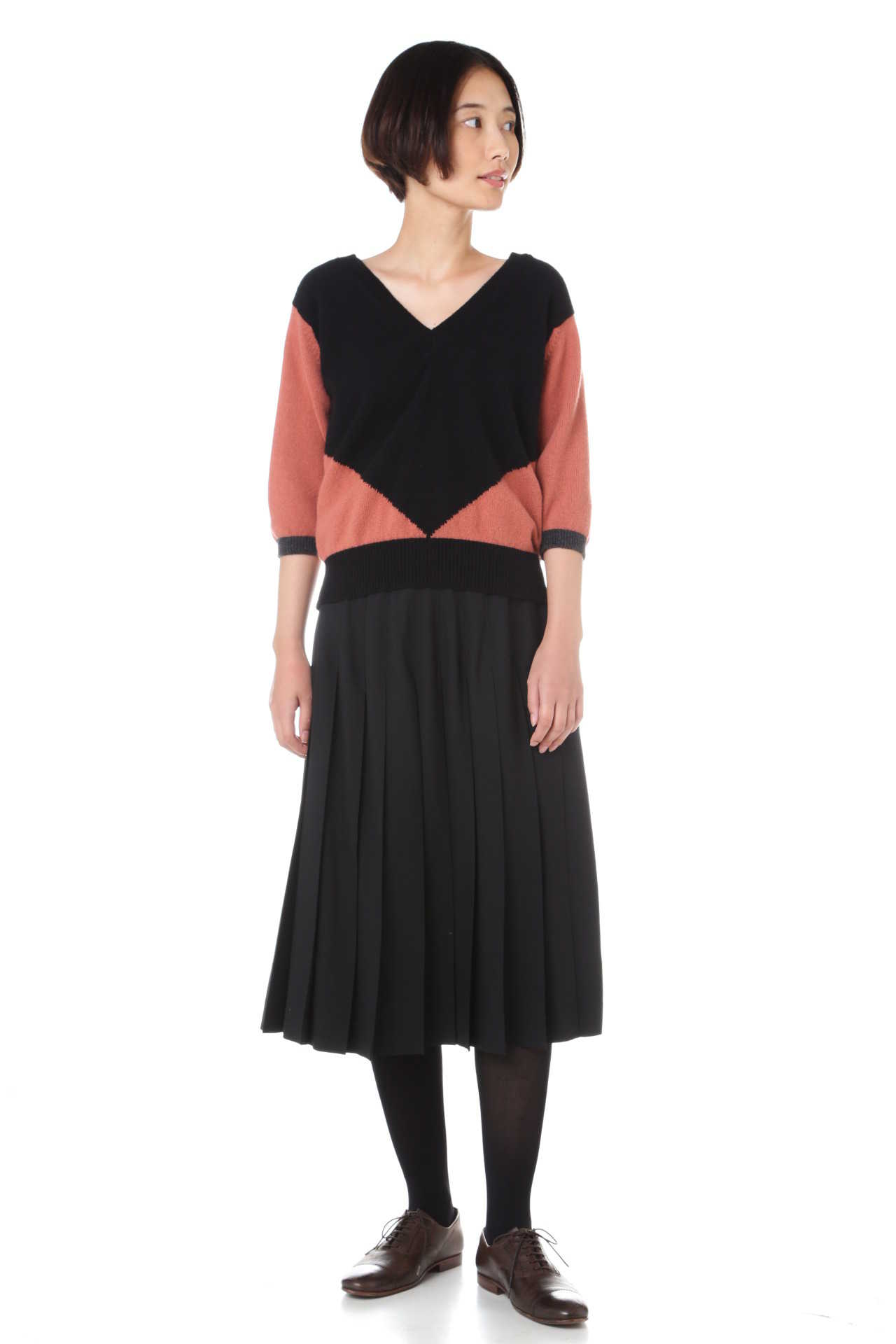 COLOUR BLOCK JUMPER