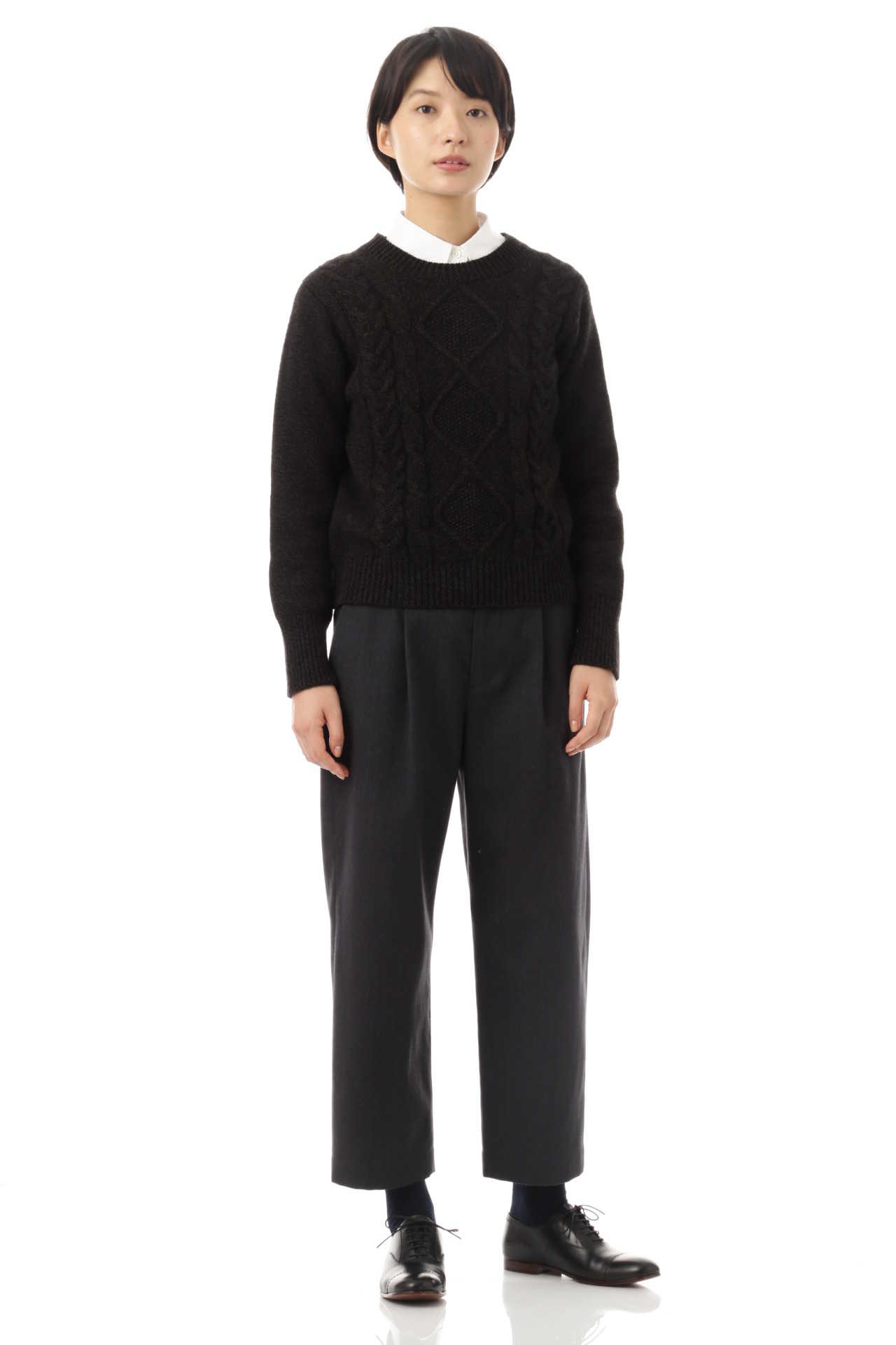 CABLE KNIT