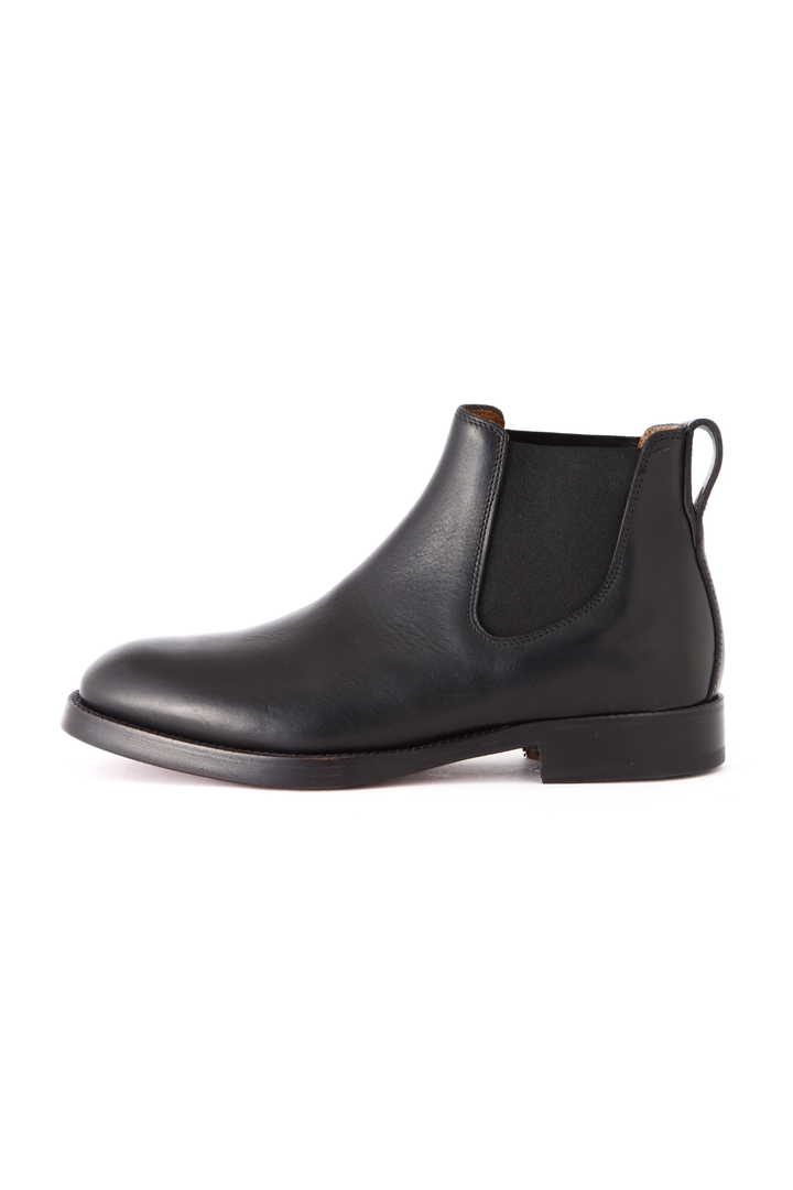 HEAVY SOLED CHELSEA BOOT