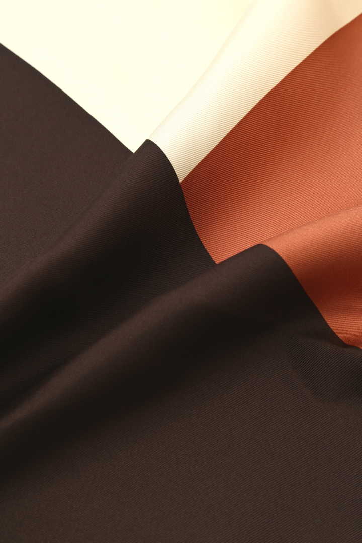 MODERNIST SCARF
