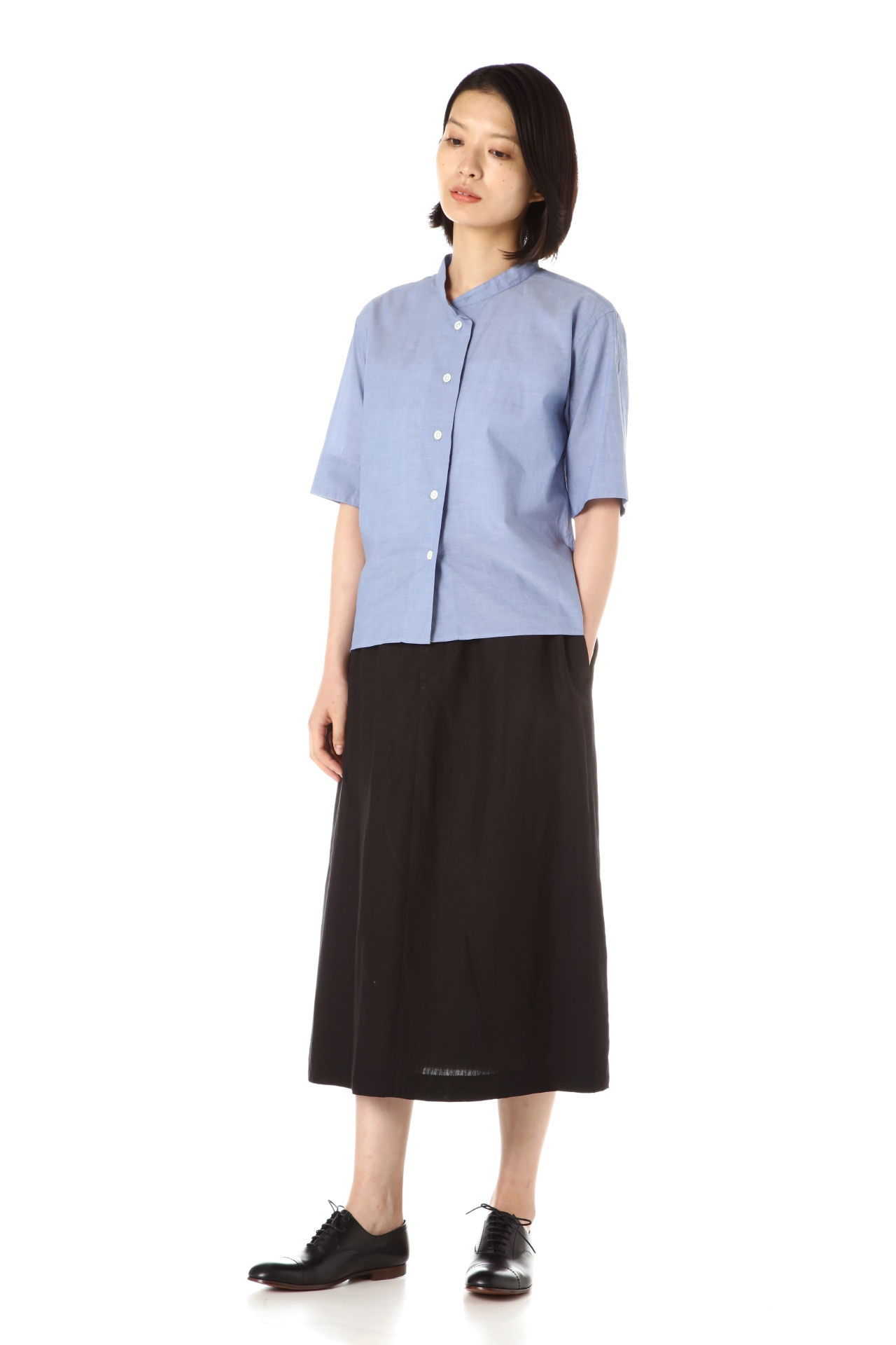 DENSE FINE LINEN POPLIN10