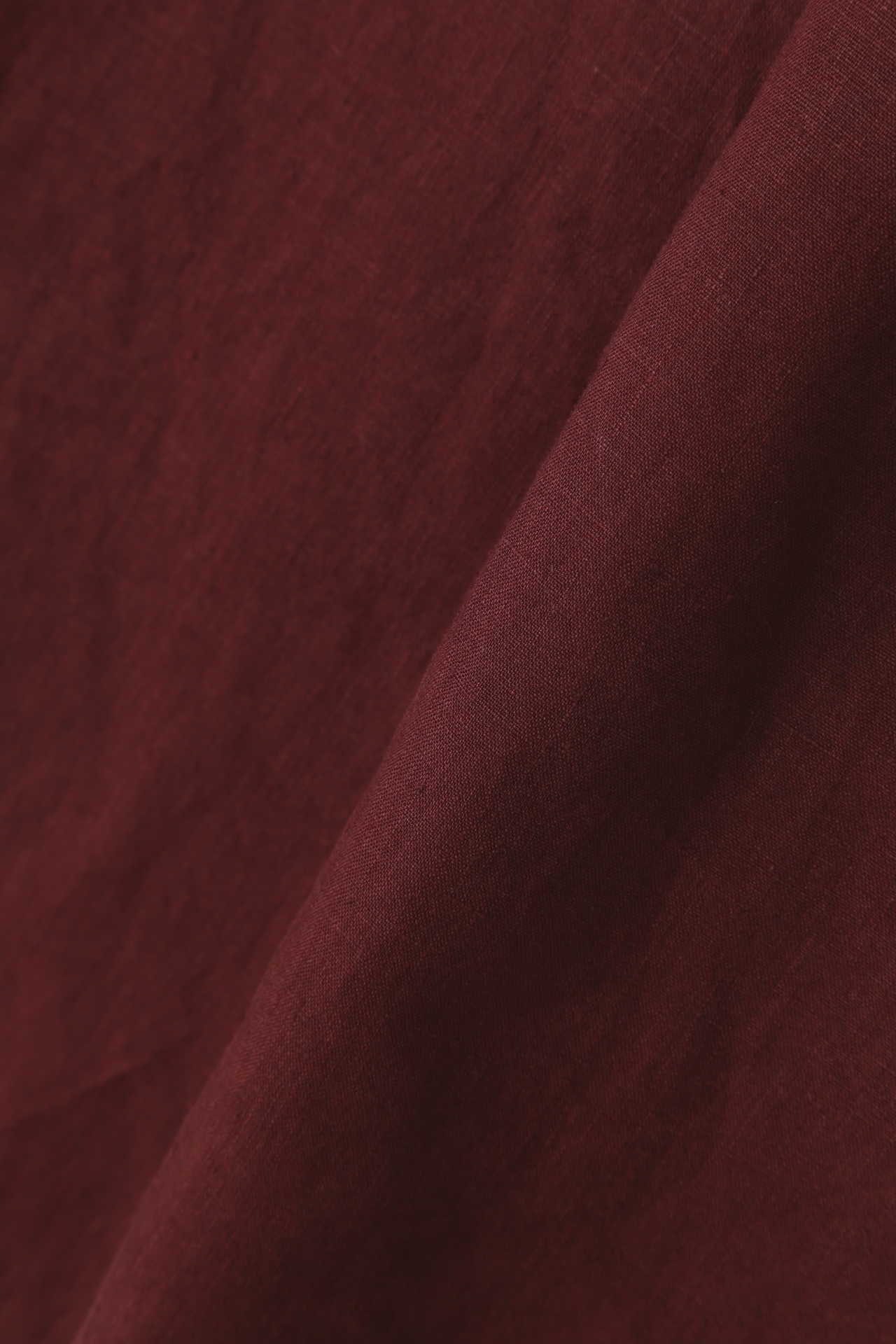 LIGHTWEIGHT LINEN