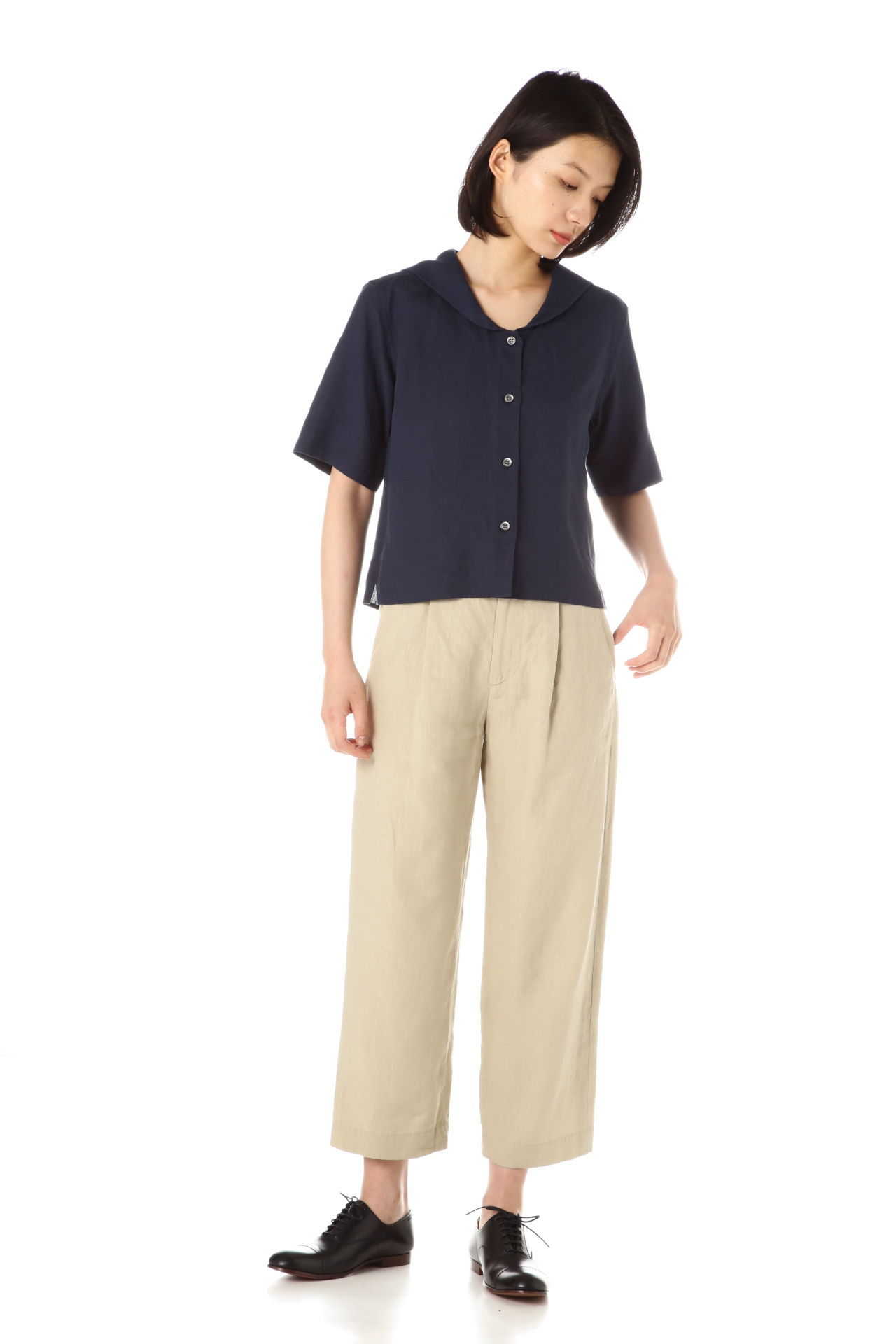 LIGHTWEIGHT LINEN