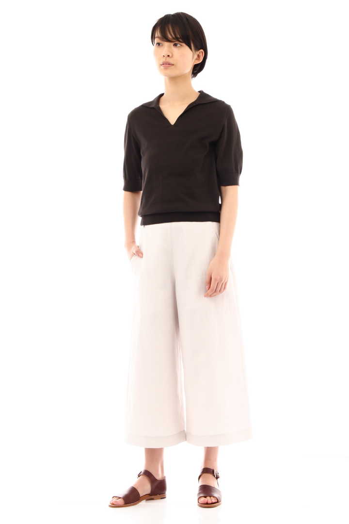 PLAIN OPEN COLLAR JUMPER