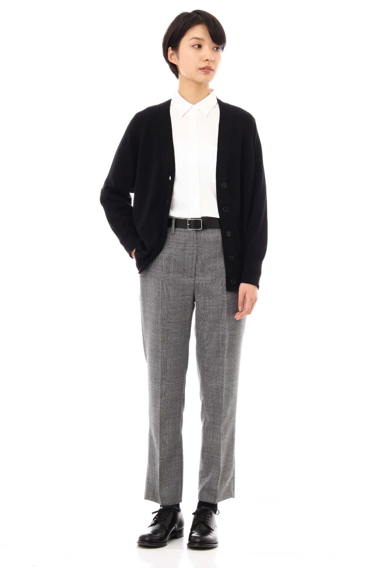 RELAXED V NECK CARDIGAN